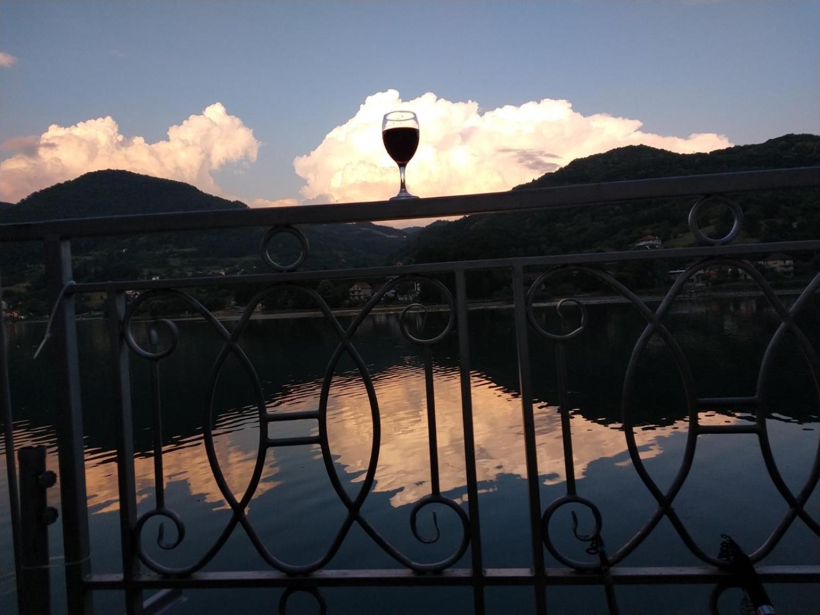 Vila Oaza - Zvornicko Jezero Zvornik Zewnętrze zdjęcie